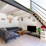بيت للعطل Loft Des Cigales Uchaud